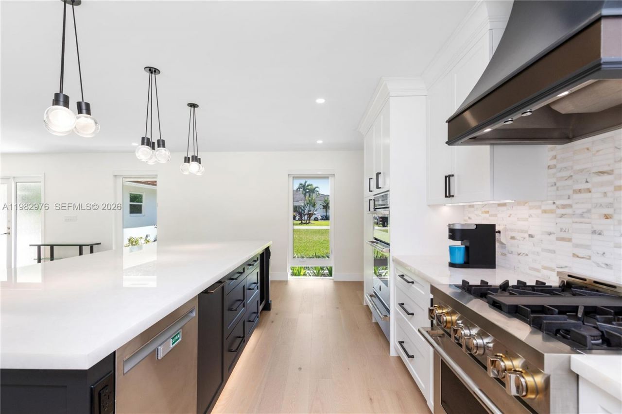 6975 SW 149th Ter , Palmetto Bay, FL 33158 Photo