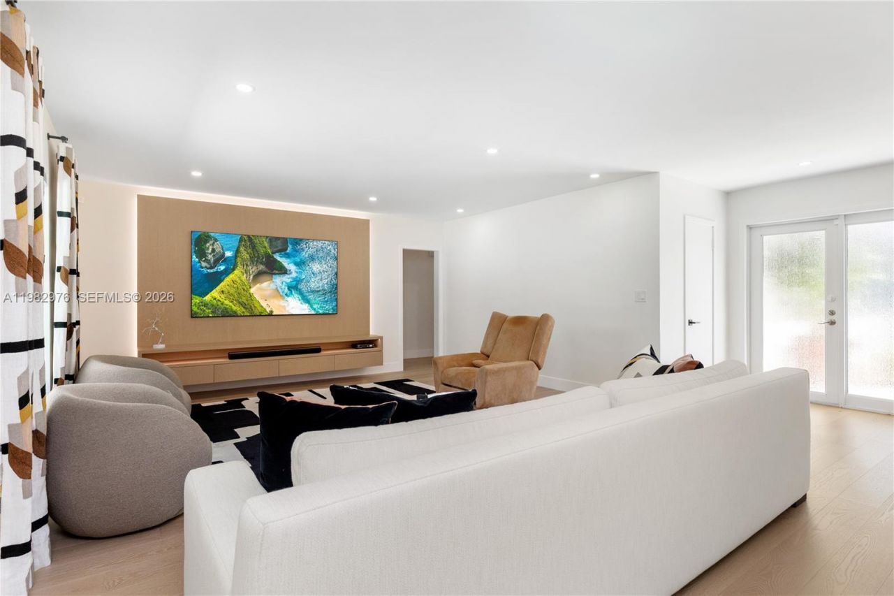 6975 SW 149th Ter , Palmetto Bay, FL 33158 Photo