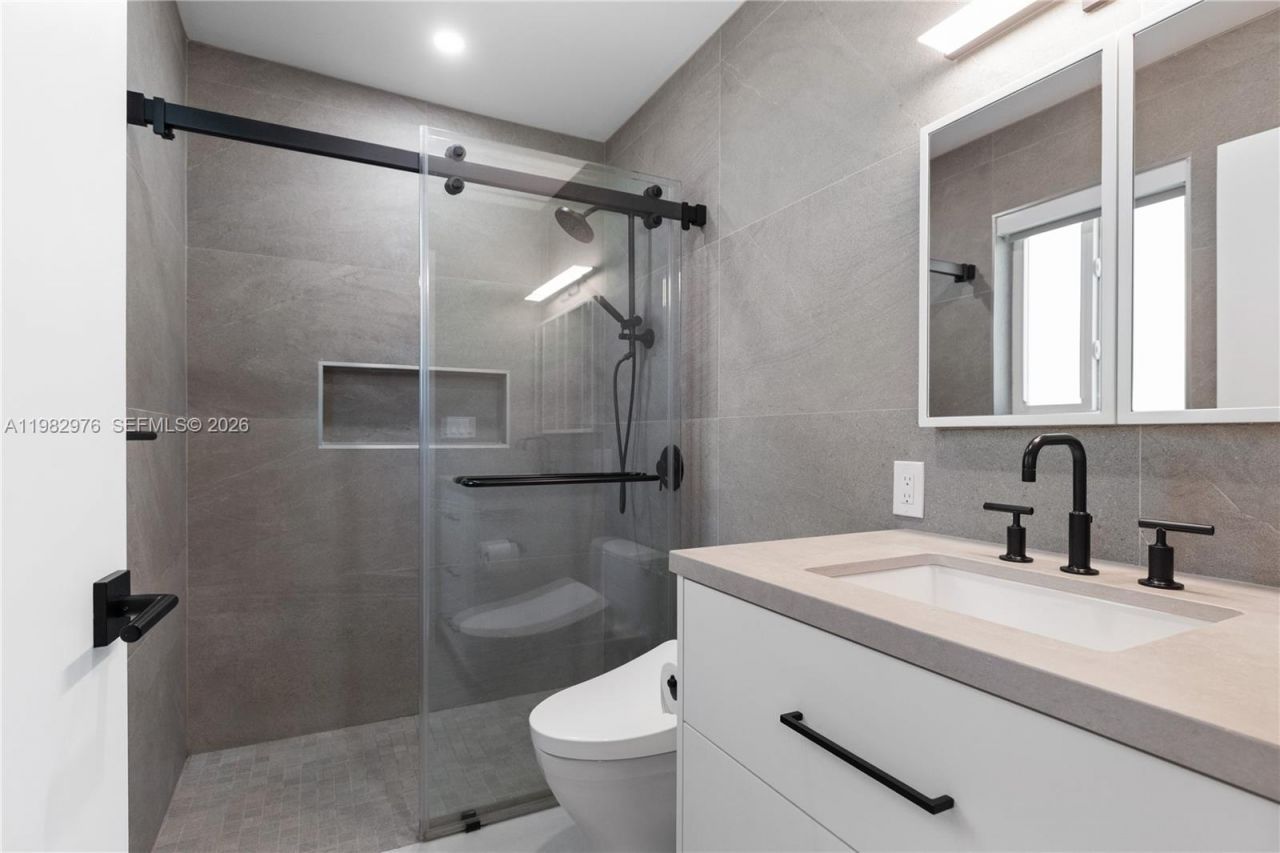 6975 SW 149th Ter , Palmetto Bay, FL 33158 Photo