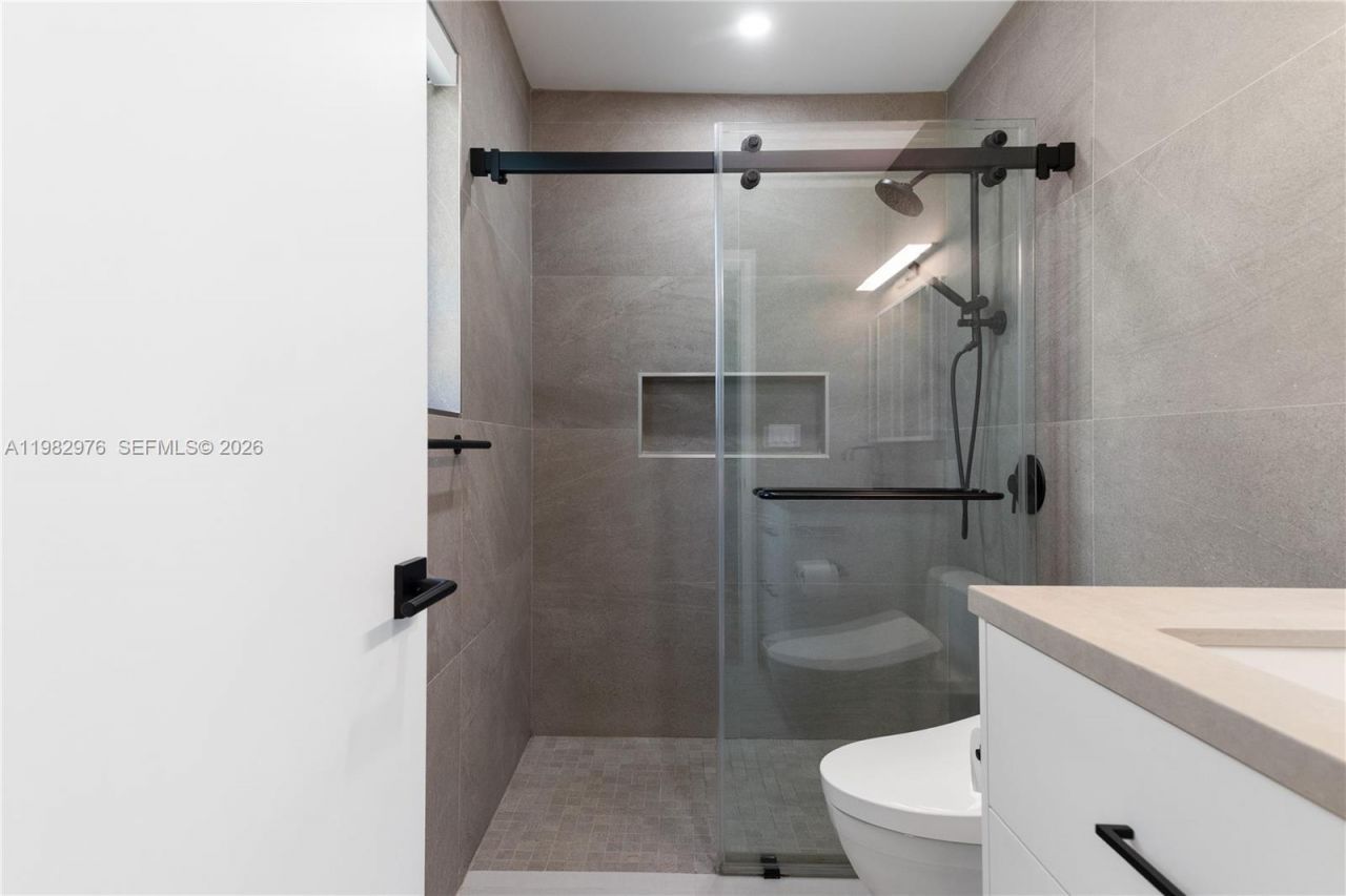 6975 SW 149th Ter , Palmetto Bay, FL 33158 Photo