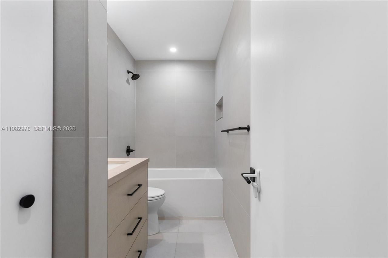 6975 SW 149th Ter , Palmetto Bay, FL 33158 Photo