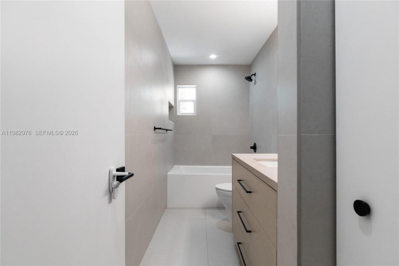 6975 SW 149th Ter , Palmetto Bay, FL 33158 Photo