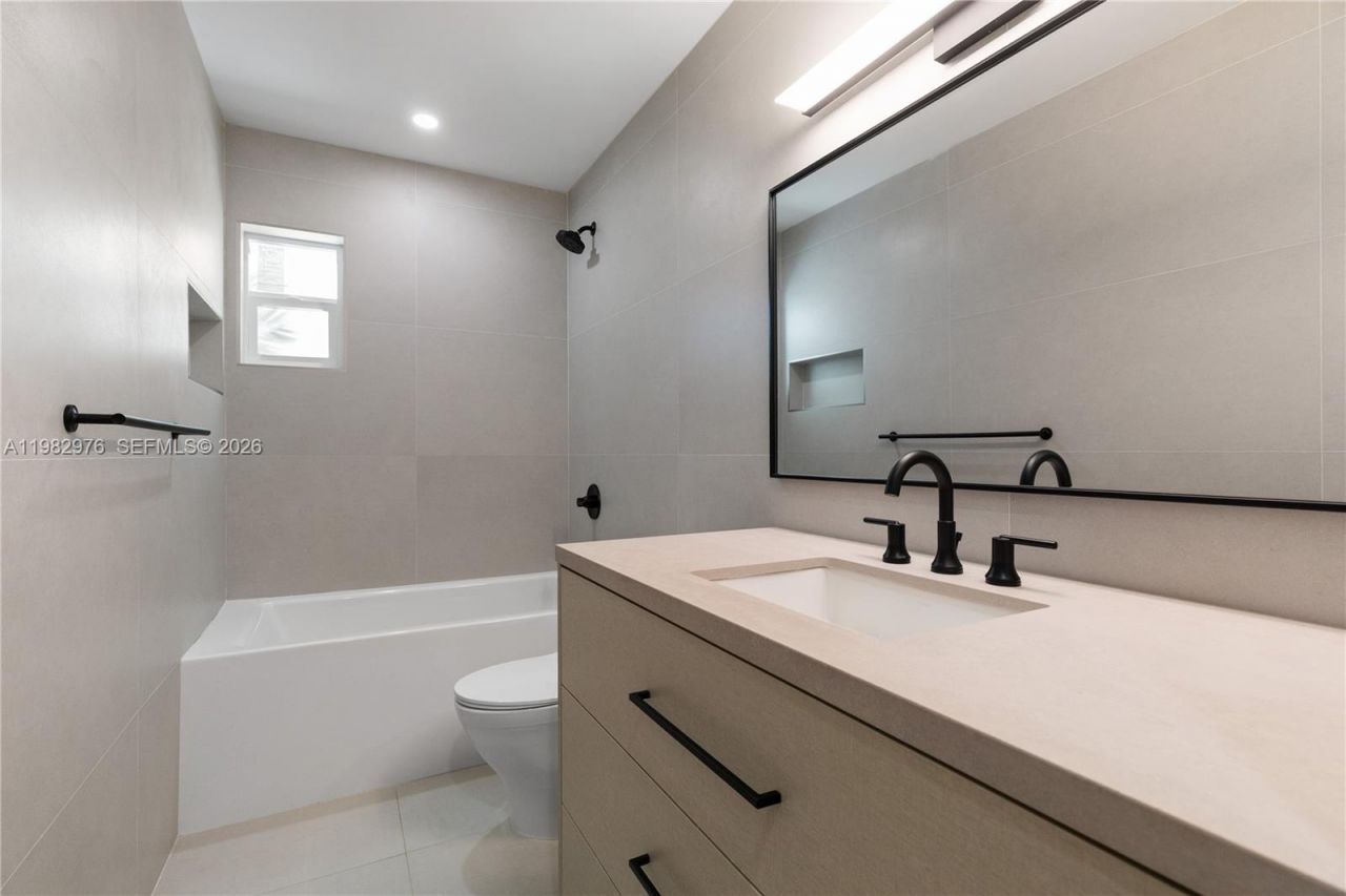 6975 SW 149th Ter , Palmetto Bay, FL 33158 Photo