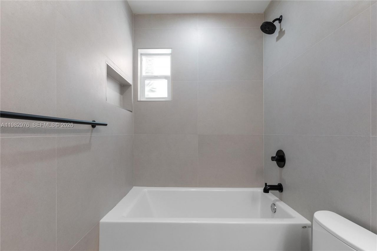 6975 SW 149th Ter , Palmetto Bay, FL 33158 Photo