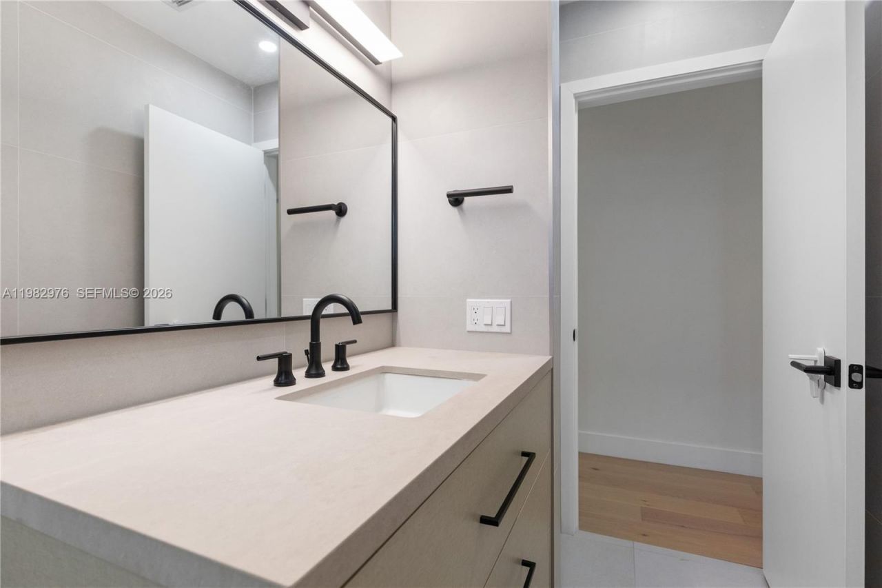 6975 SW 149th Ter , Palmetto Bay, FL 33158 Photo