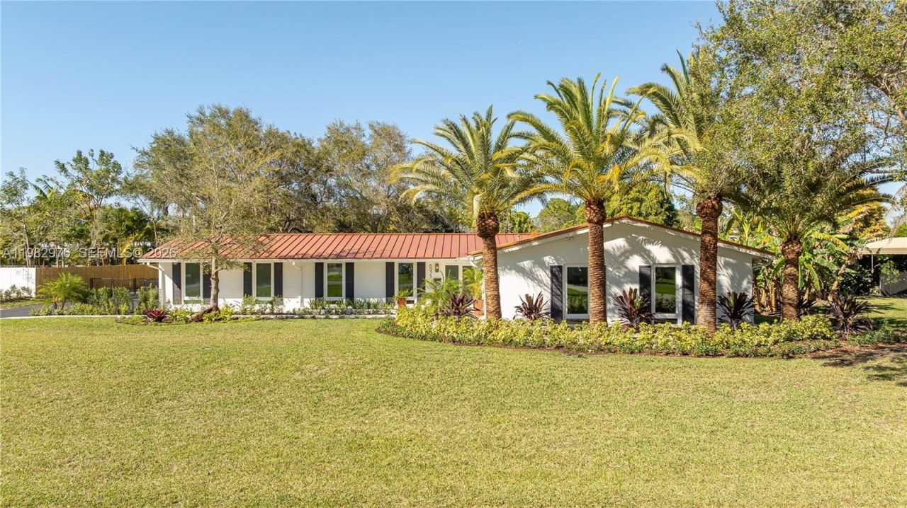 6975 SW 149th Ter , Palmetto Bay, FL 33158 Photo