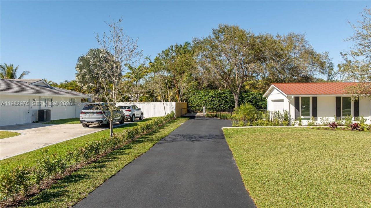 6975 SW 149th Ter , Palmetto Bay, FL 33158 Photo