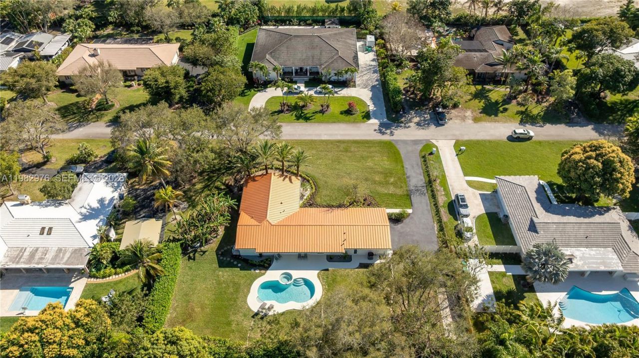 6975 SW 149th Ter , Palmetto Bay, FL 33158 Photo