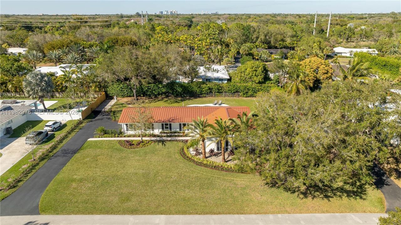 6975 SW 149th Ter , Palmetto Bay, FL 33158 Photo