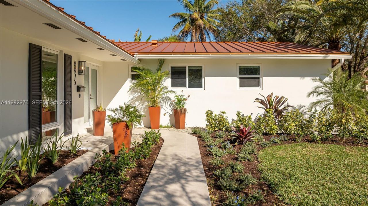 6975 SW 149th Ter , Palmetto Bay, FL 33158 Photo