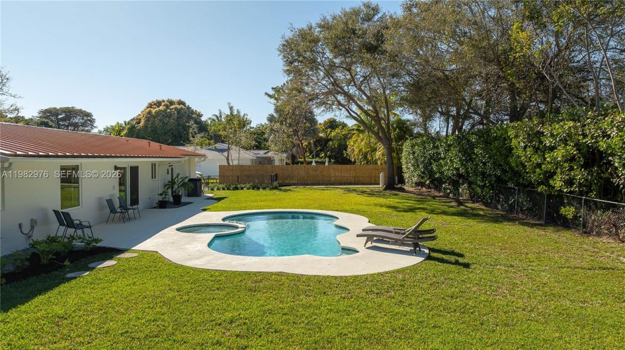 6975 SW 149th Ter , Palmetto Bay, FL 33158 Photo