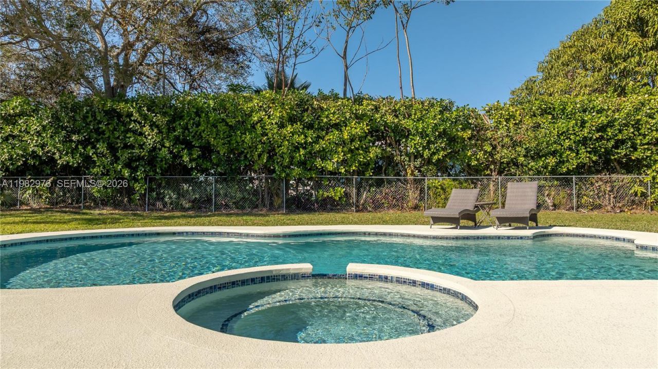 6975 SW 149th Ter , Palmetto Bay, FL 33158 Photo