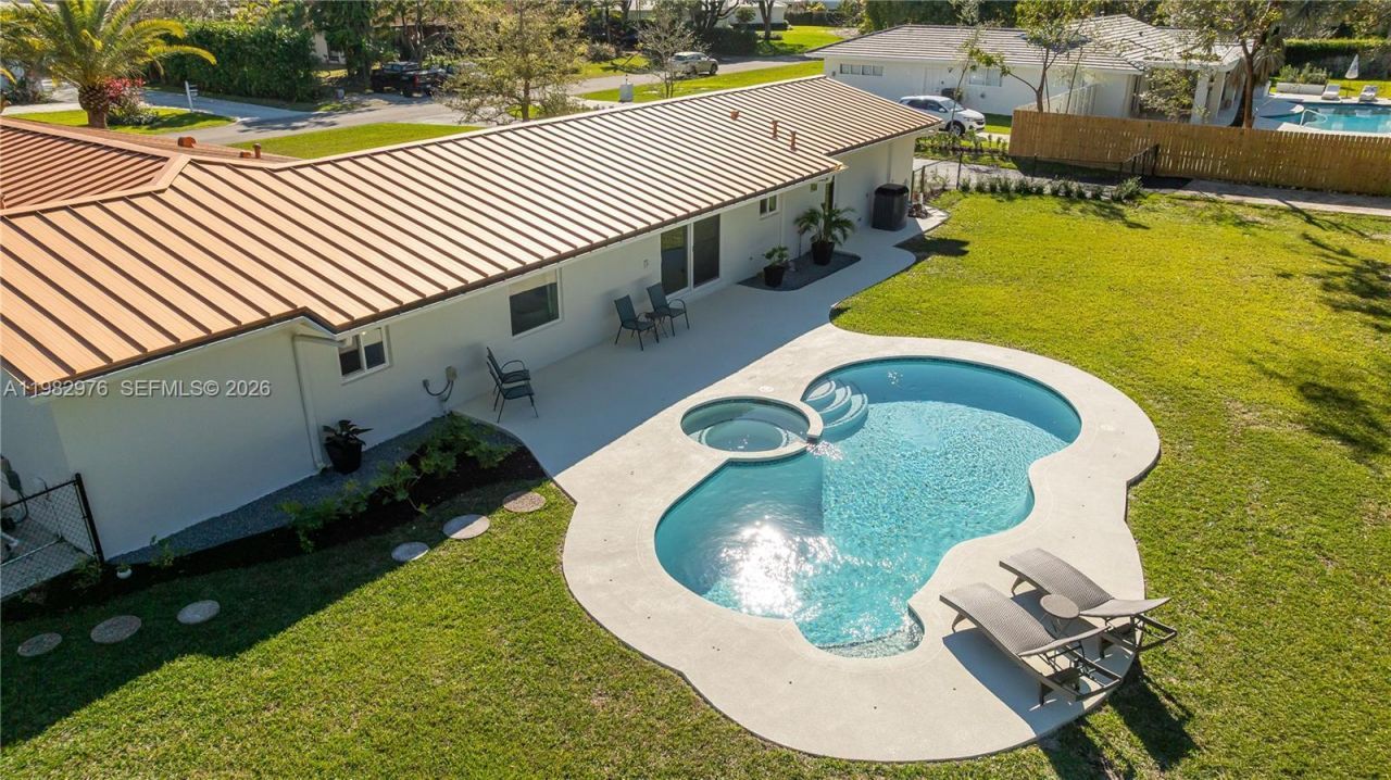 6975 SW 149th Ter , Palmetto Bay, FL 33158 Photo