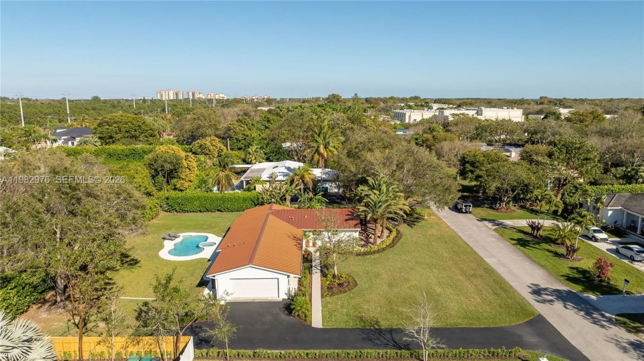 6975 SW 149th Ter , Palmetto Bay, FL 33158 Photo