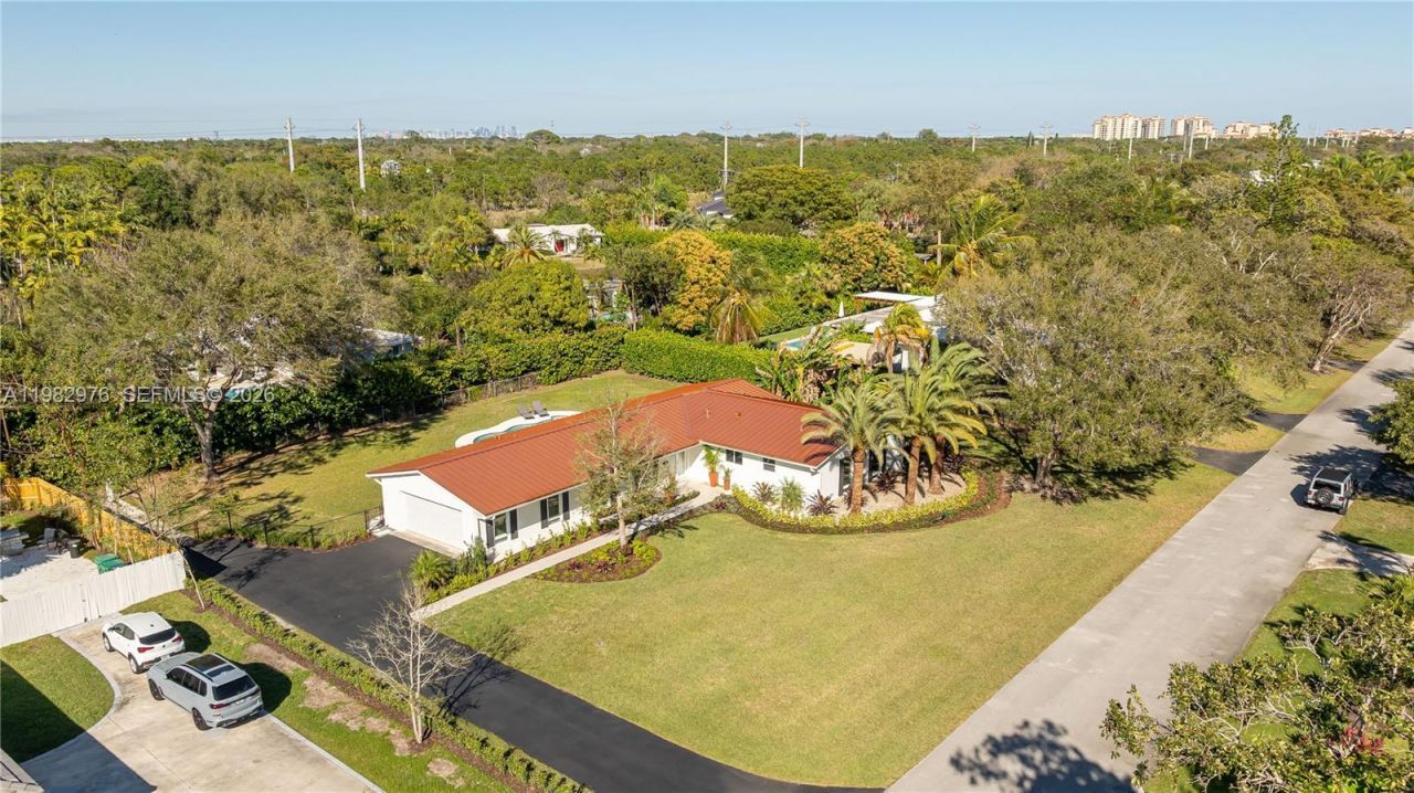 6975 SW 149th Ter , Palmetto Bay, FL 33158 Photo