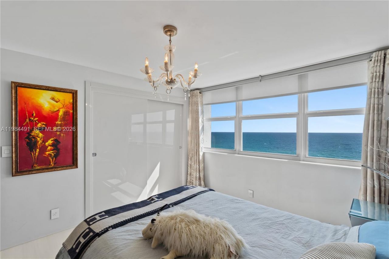 1890 S Ocean Dr, Unit 1002, Hallandale Beach, FL 33009 Photo