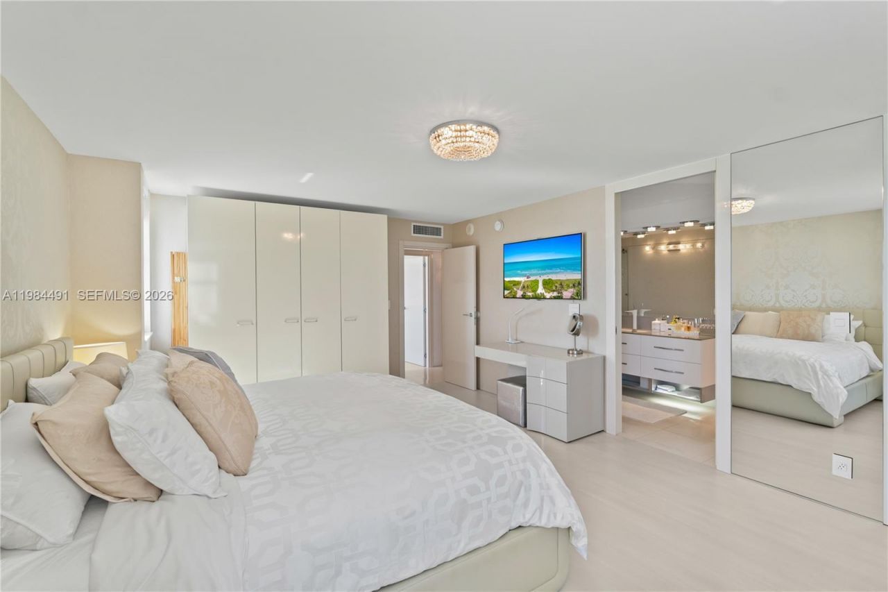 1890 S Ocean Dr, Unit 1002, Hallandale Beach, FL 33009 Photo