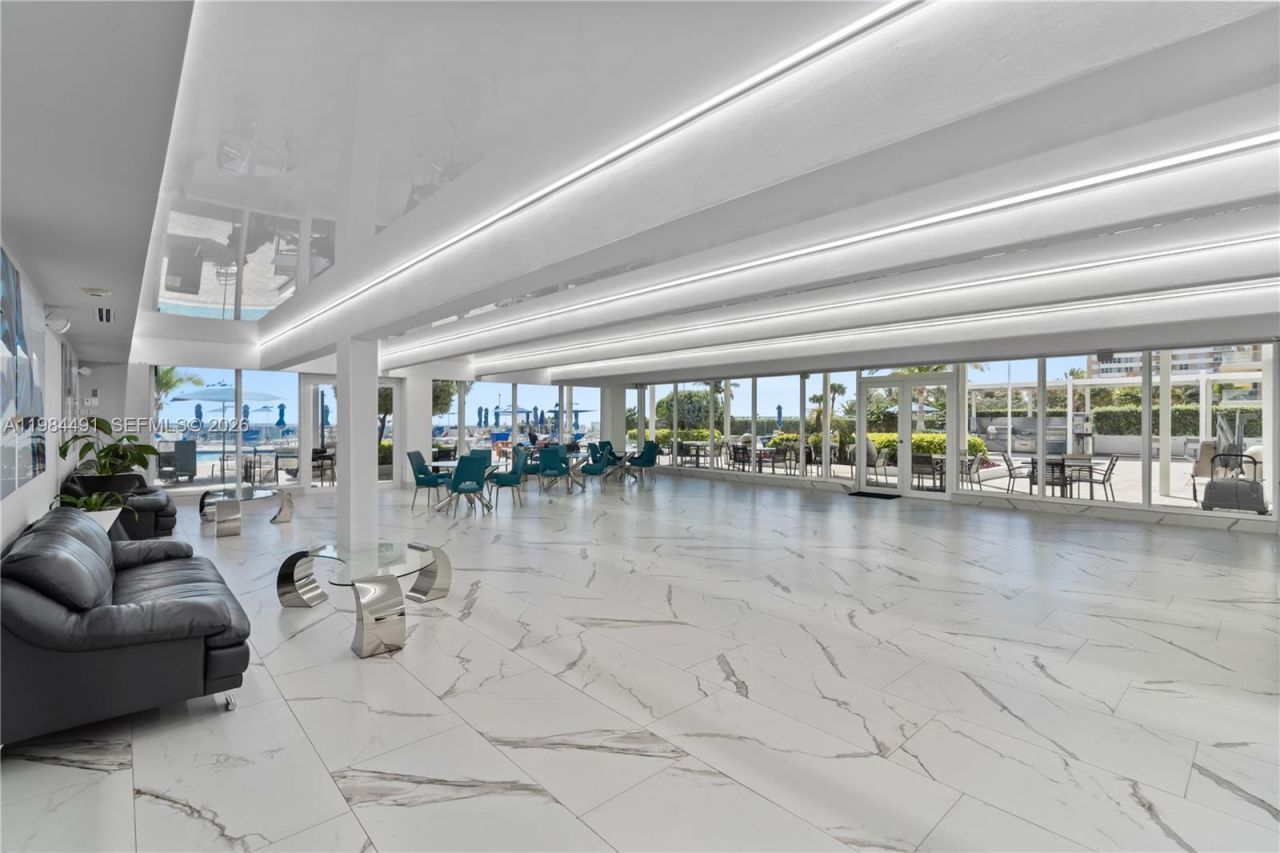 1890 S Ocean Dr, Unit 1002, Hallandale Beach, FL 33009 Photo