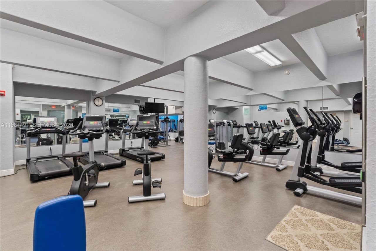 1890 S Ocean Dr, Unit 1002, Hallandale Beach, FL 33009 Photo