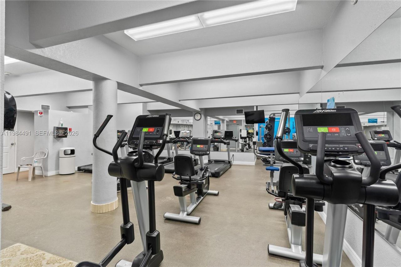 1890 S Ocean Dr, Unit 1002, Hallandale Beach, FL 33009 Photo