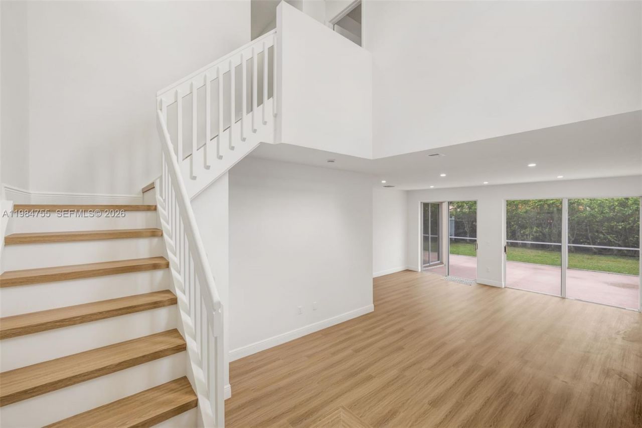 1392 NW 159th Ln , Pembroke Pines, FL 33028 Photo