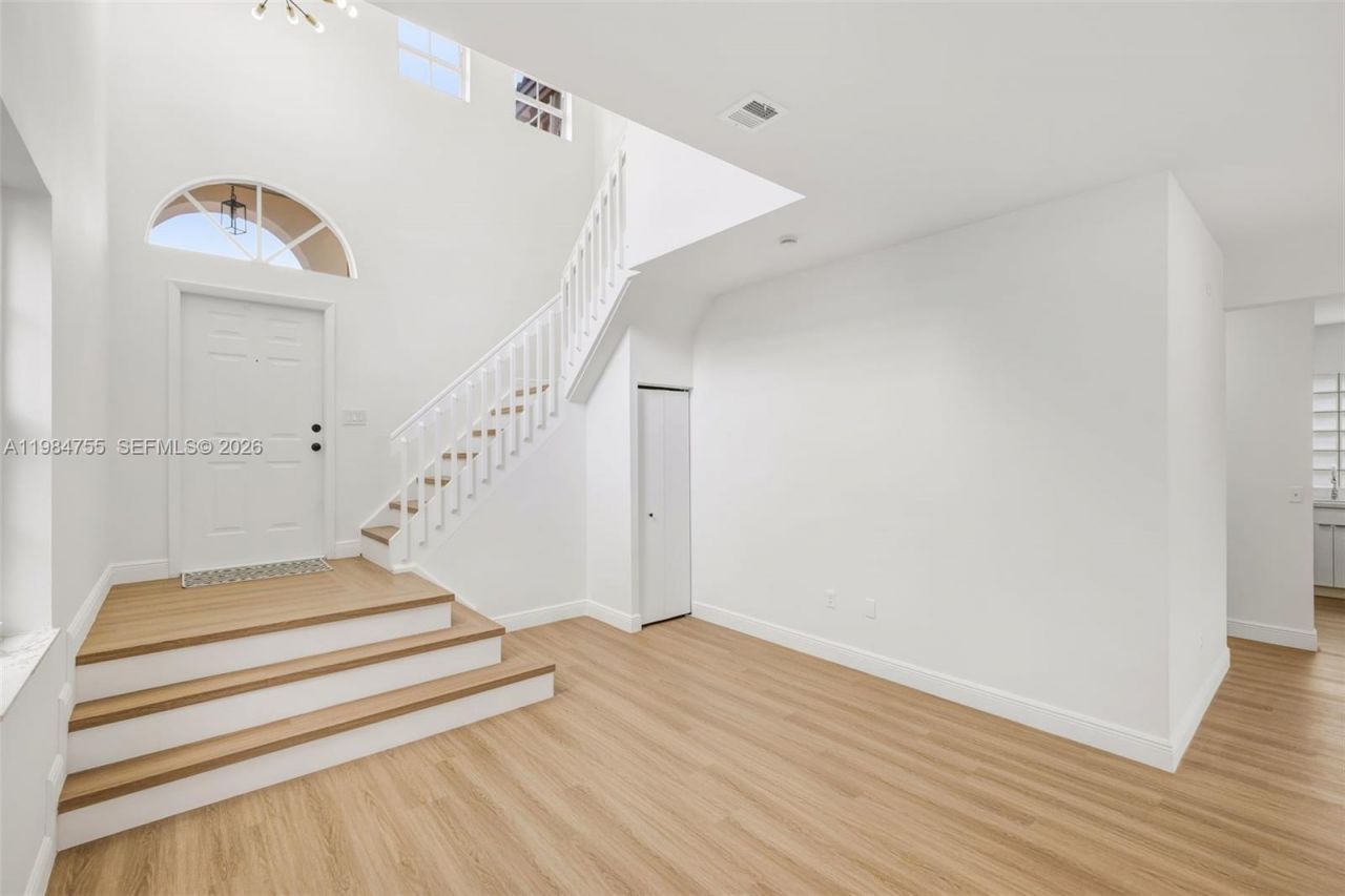 1392 NW 159th Ln , Pembroke Pines, FL 33028 Photo