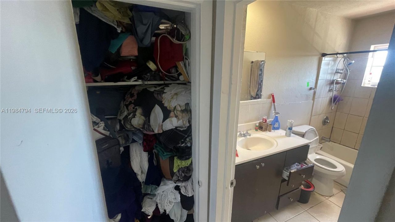 13700 NE 6th Ave , Unit 305, North Miami, FL 33161 Photo