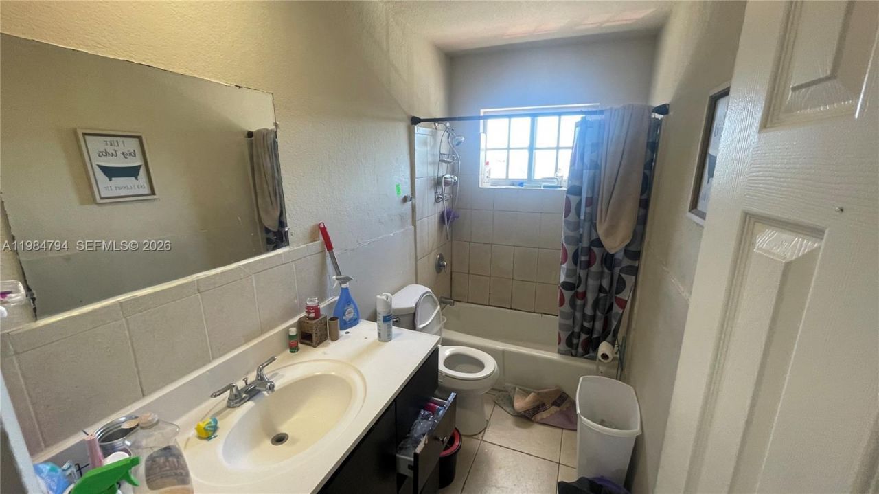 13700 NE 6th Ave , Unit 305, North Miami, FL 33161 Photo