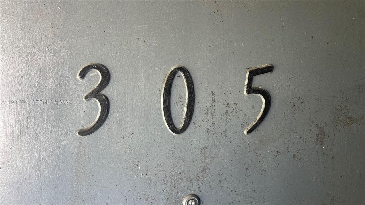 13700 NE 6th Ave , Unit 305, North Miami, FL 33161 Photo