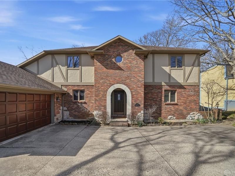 1119 Birchton Place, Vandalia, OH 45377 Photo 2