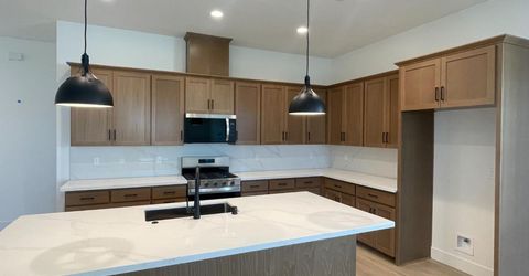 5040 Lone Star Way, Roseville, CA 95747 Photo