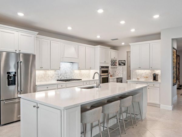 10211 SW Pervenche Lane, Port St. Lucie, FL 34987