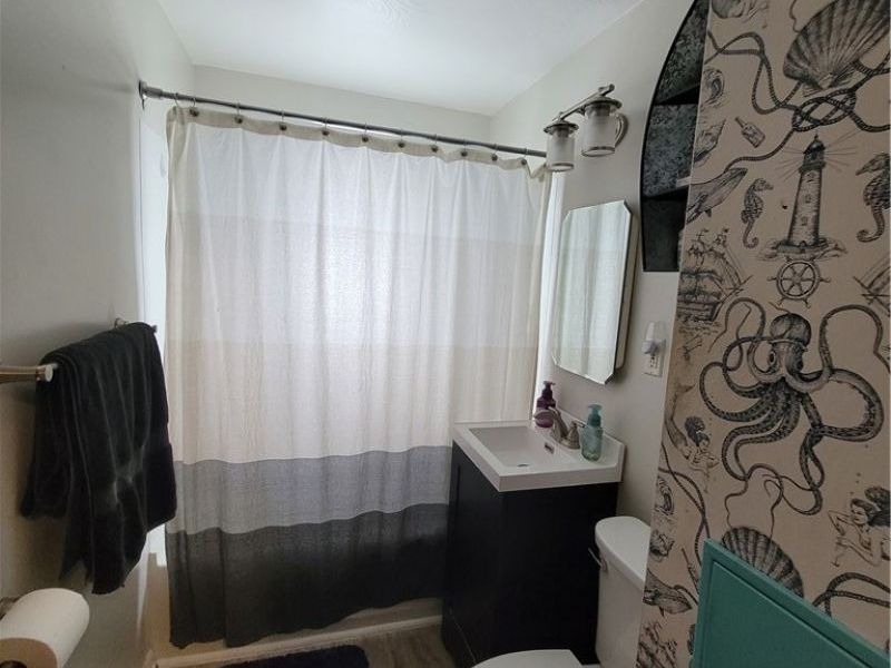 5853 Monica Lane, Garfield Heights, OH 44125 Photo 12