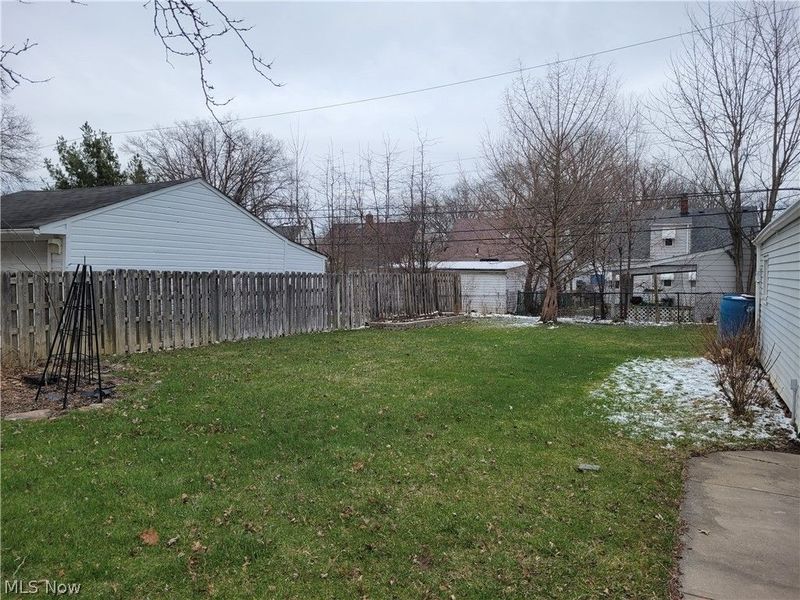 5853 Monica Lane, Garfield Heights, OH 44125 Photo 21