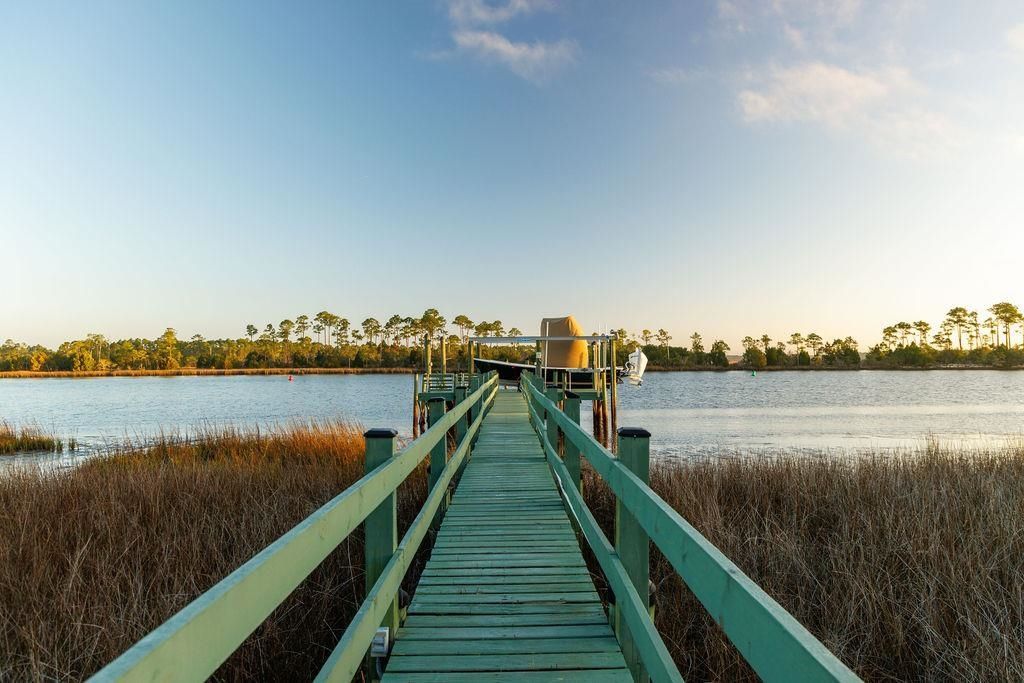 588 River Road, Carrabelle, FL 32322 Photo