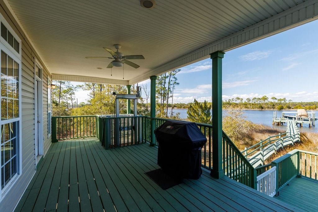 588 River Road, Carrabelle, FL 32322 Photo