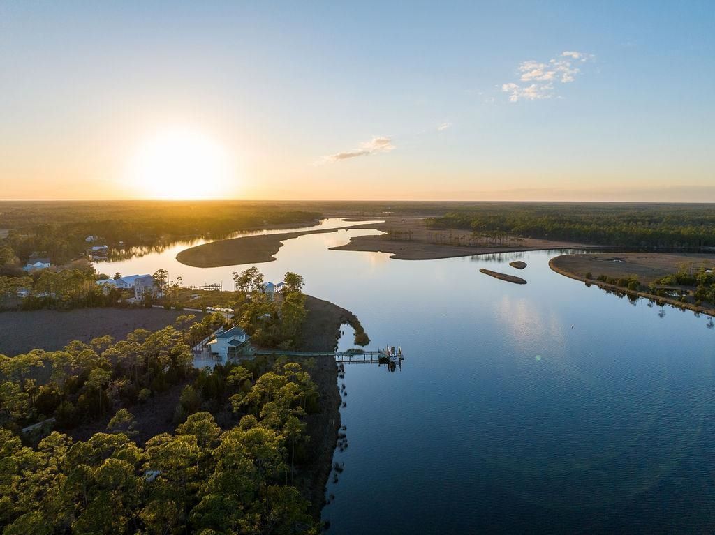 588 River Road, Carrabelle, FL 32322 Photo