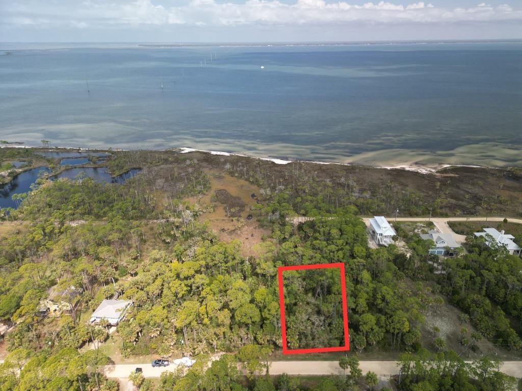 681 E Pine Avenue , Saint George Island, FL 32328 Photo