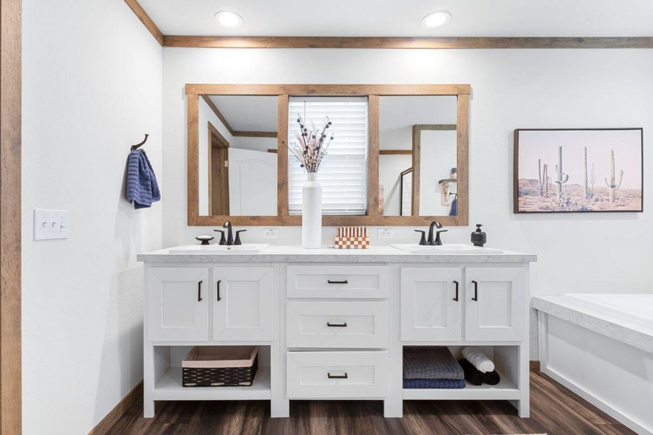 297 Tiger Lily Lane Photo 15