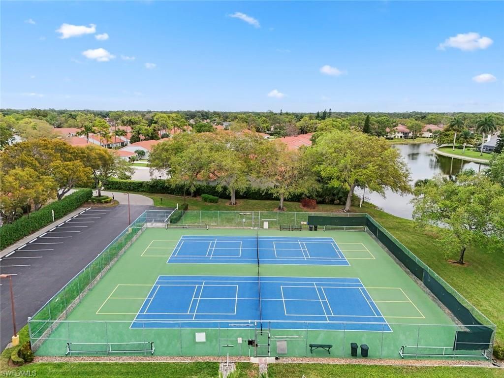 311 Henley Dr, Naples, FL 34104 Photo