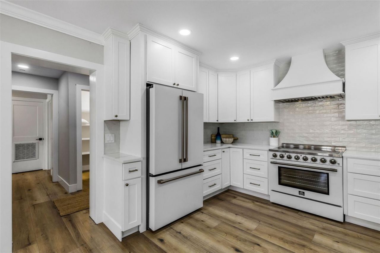 441 Bayshore Drive, Venice, FL 34285 Photo