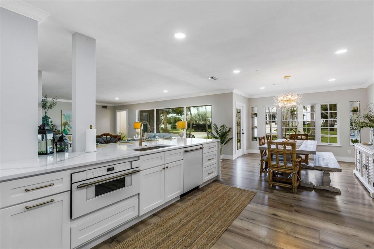 441 Bayshore Drive, Venice, FL 34285 Photo