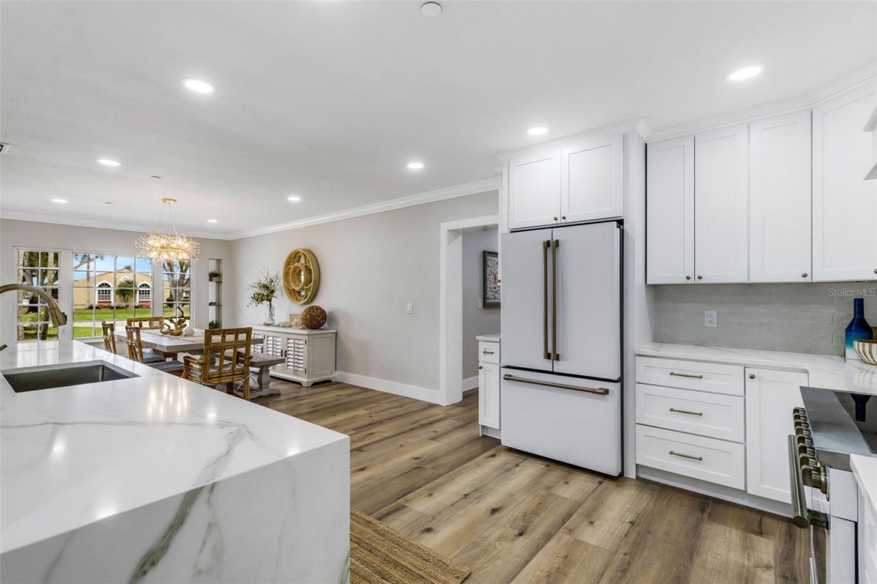 441 Bayshore Drive, Venice, FL 34285 Photo