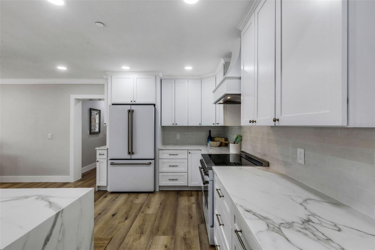 441 Bayshore Drive, Venice, FL 34285 Photo