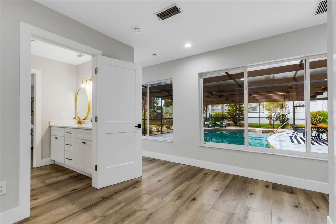 441 Bayshore Drive, Venice, FL 34285 Photo