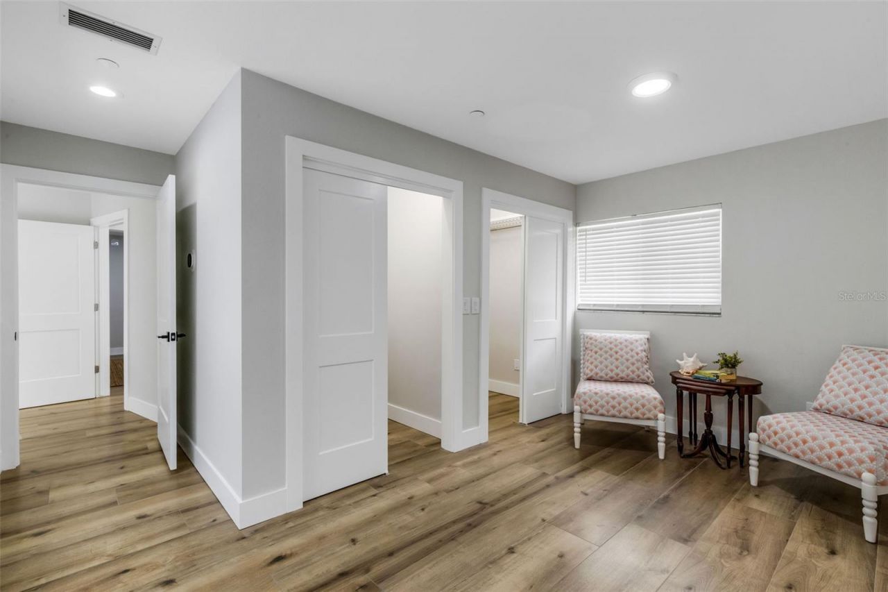 441 Bayshore Drive, Venice, FL 34285 Photo