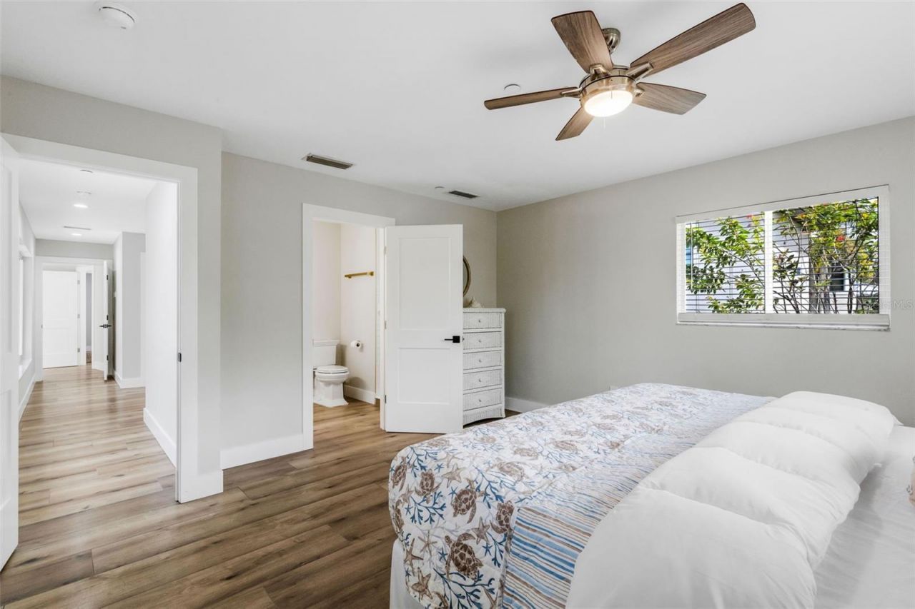 441 Bayshore Drive, Venice, FL 34285 Photo