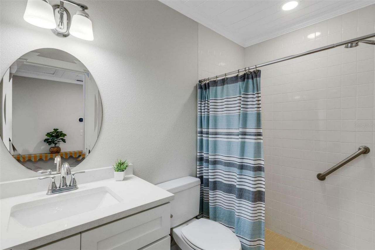 441 Bayshore Drive, Venice, FL 34285 Photo