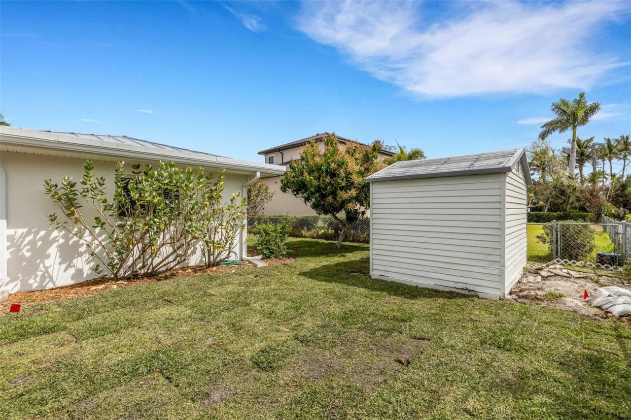 441 Bayshore Drive, Venice, FL 34285 Photo