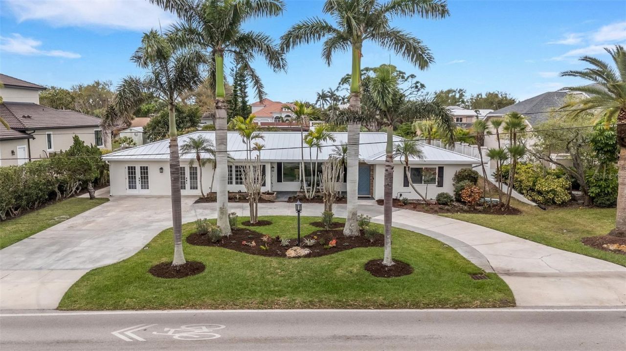 441 Bayshore Drive, Venice, FL 34285 Photo